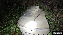 Polshaning Pshevoduv qishlog'iga tushgan raketa qoldig'i