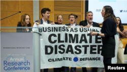 climate change protesters