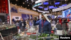 Sankt-Peterburgda tashkil etilgan xalqaro iqtisodiy forum, Sankt-Peterburg, Rossiya, 2024-yil, 5-iyun.