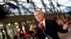 Генеральний секретар НАТО Єнс Столтенберг наголосив на важкій ситуації на полі бою в Україні, а також на необхідності збільшити допомогу Україні. 14 листопада 2023. AP