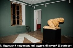 Під час повномасштабного війни в музеї проводять тимчасові виставки сучасних художників.