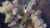 북한은 24일 김정은 국무위원장의 명령에 따라 신형 대륙간탄도미사일(ICBM) 화성 17형을 시험 발사했다며 사진을 공개했다.