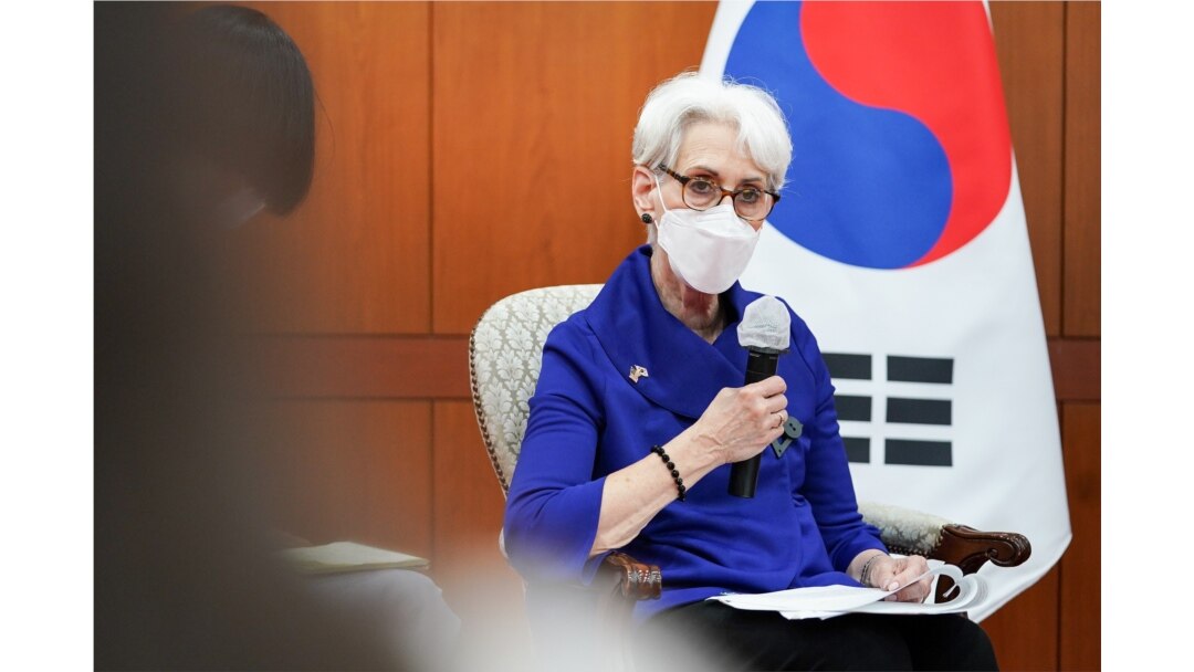 지난 달 23일 서울을 방문한 웬디 셔먼 미국 국무부 부장관은 북한이 대화에 복귀할 것을 촉구했다.