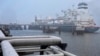 Плавучий блок зберігання та регазифікації Hoegh Esperanza біля термінала Uniper LNG у Німеччині, 17 грудня 2022 р. Перший термінал ЗПГ був побудований у рекордно короткий термін, адже Німеччина прагнула адаптуватися до життя без російських енергоносіїв. (Фото: Michael Sohn/AFP)
