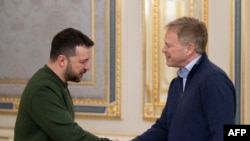 7 березня міністр оборони Великої Британії Грант Шаппс зустрівся в Києві з президентом України Володимиром Зеленським. Запланований на наступний день візит Шаппса до Одеси не відбувся з міркувань безпеки