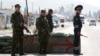 Huquq tashkiloti Rossiyaga: O'zbeklarni Qirg'izistonga qaytarmang