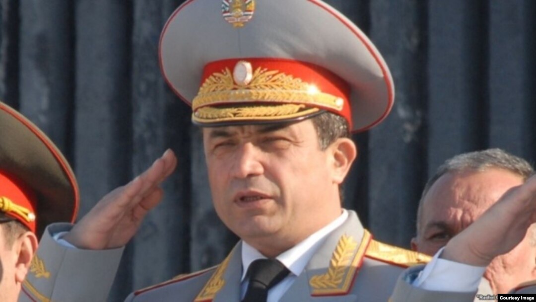 41 yoshli general 2014-yilning boshida Mudofaa vaziri o'rinbosari etib tayinlangan edi 