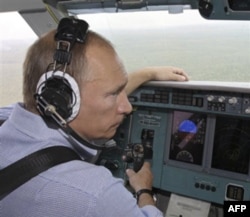 Vladimir Putin: Rossiya kuchli armiyaga ega bo’ladi