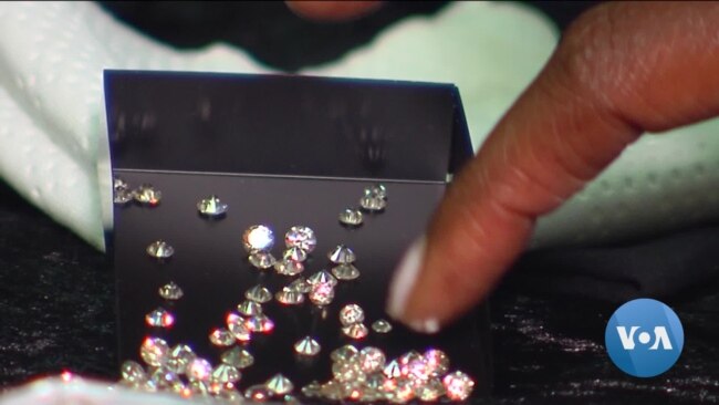 South African Sisters Shine in Diamond Business Dominated by Men