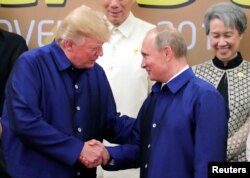 Donald Tramp Vyetnamdagi APEK yig'inida Rossiya rahbari Vladimir Putin bilan ham ko'rishgan
