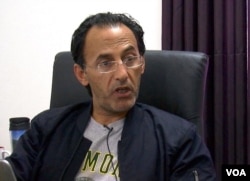 ADDCI President Faycal Dchichain in Zarzis, Tunisia. (L. Bryant / VOA)