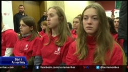 Tiranë: “Save the Children” nxjerr studim mbi problemet e fëmijëve