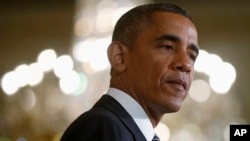 Chính quyền Tổng thống Obama đang gặp rắc rối lớn trong mấy tuần qua cả ở trong nước lẫn ở nước ngoài vì những cáo giác nói rằng Mỹ đã lén theo dõi liên lạc cá nhân của 35 nhà lãnh đạo trên thế giới.
