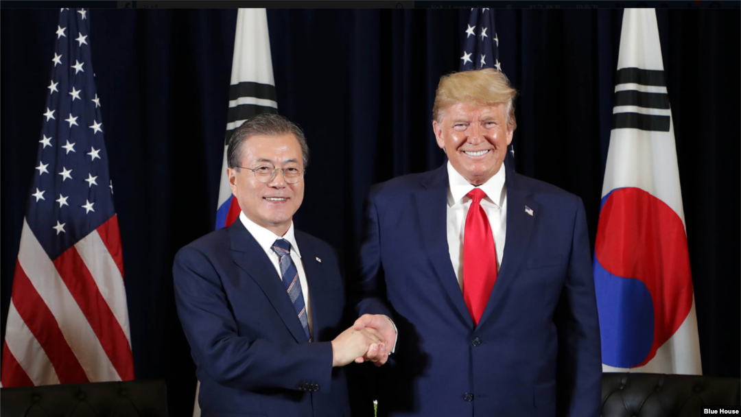 도널드 트럼프 미국 대통령과 문재인 한국 대통령이 지난해 9월 유엔총회가 열리고 있는 뉴욕에서 회담했다.