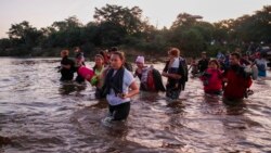 Meksikaga o'tayotgan gvatemalalik migrantlar. 23-yanvar, 2020.