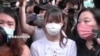 香港民主活动人士周庭获释出狱