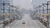 2021年12月23日，中國最新一波新冠疫情新增確診病例上升後西安封城後的街景。（美聯社圖片）