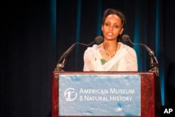 Serkalem Fasil accepts the 2012 PEN American's "Freedom to Write Award" for her husband Eskinder Nega, imprisoned Ethiopian writer, in New York, May 1, 2012.