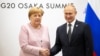 Путін та Меркель обговорили по телефону Україну, Сирію та Лівію – прес-служба Кремля 