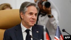 美国国务卿布林肯在利雅得同约旦、沙特和卡塔尔等5个阿拉伯国家代表会谈。（2024年4月29日）