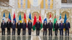 Karimov Minskda Poroshenko va MDHni nishonga oldi