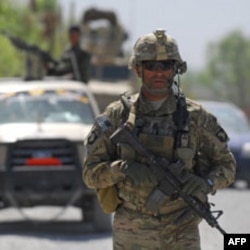 “Afg’on xalqi manfaati uchun shu xalqning o’zi kurashishi kerak, biz kimga kerakmiz?" - deydi mahalliy arbob. Amerika va NATO mamlakatni tark etish taraddudida.