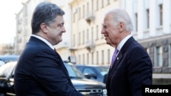 AQSh vitse-prezidenti Kiyevda