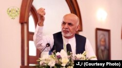 رئیس جمهور غنی گفت افغانستان با تاریخ چهارهزار ساله قهرمانان زیادی دارد.