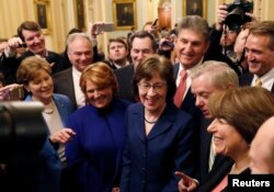 Quvonchga to'la respublikachilar va demokratlar, Senat, Vashington, 22-fevral, 2018