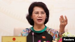Chủ tịch Quốc hội Nguyễn Thị Kim Ngân tại một cuộc họp báo ở Hà Nội, 23/7/2016.