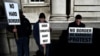 Brexit Web Tangled by Spats Over How to Leave, Irish Border