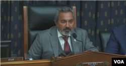 Demokrat kongressmen Ami Bera AQShning Markaziy Osiyo siyosati bo'yicha tinglovni boshqarmoqda, Vashington, 14--sentabr, 2022