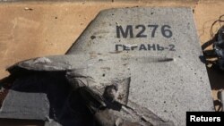 Обломки сбитого над Украиной иранского дрона-камикадзе Shahed-136, замаскированного под российское изделие.
