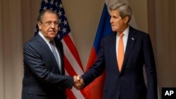 Sergey Lavrov va Jon Kerri