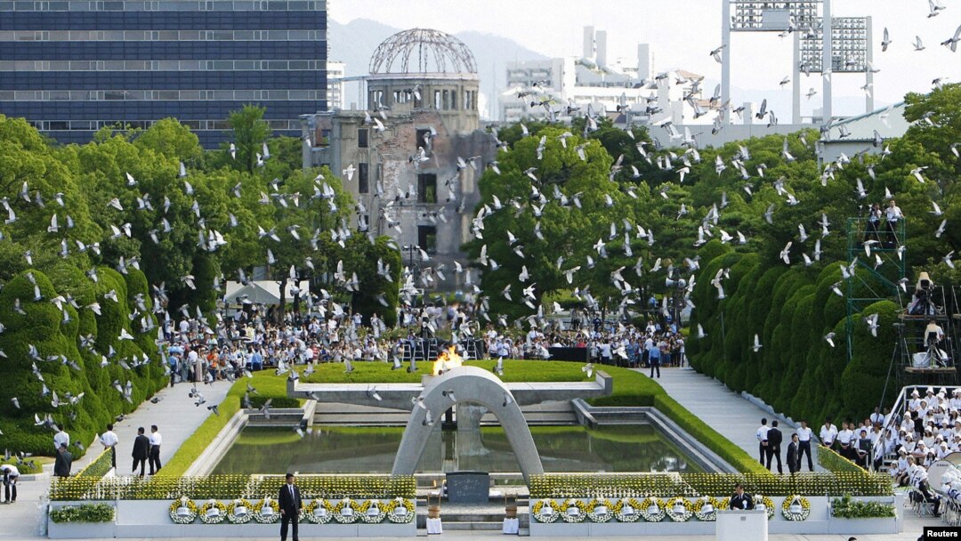 U.S. President Barack Obama will visit Hiroshima, the first city to suffer an atomic bombing, on May 27, 2016, accompanied by Japanese Prime Minister Shinzo Abe.