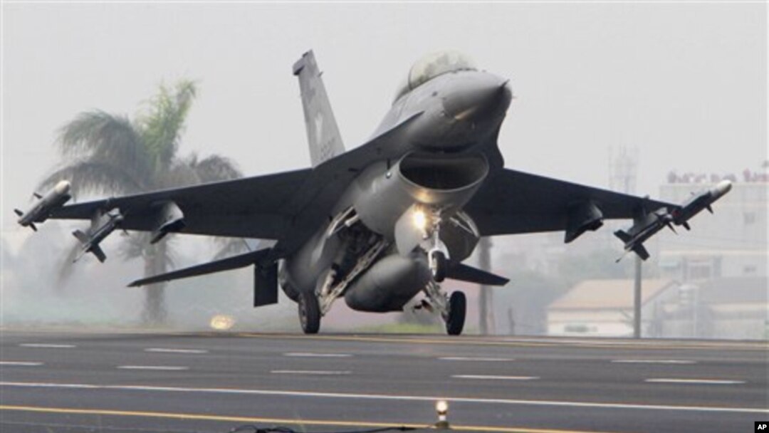 타이완 공군 소속 F-16전투기.