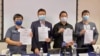 香港民意研究所公佈最新民意調查顯示，接近60%受訪者，反對修改香港選舉制度。（美國之音湯惠芸攝）
