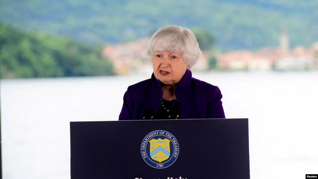 Waziri wa fedha wa Marekani Janet Yellen akifanya mkutano na waandishi wa habari kabla ya mkutano wa mawaziri wa fedha wa G7 katika mji wa Stresa, Italy, Mei 23. Picha ya Reuters