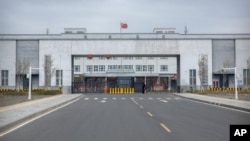 Urumchidagi qamoqxonalardan biri 