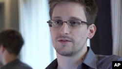 Documents leaked by former U.S. National Security Agency (NSA) contractor Edward Snowden show Britain has a secret Mideast spy station, according to a report in the Independent newspaper.