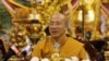 Thích Trúc Thái Minh trong buổi “live stream” tối 21-3-2019 (ảnh chụp màn hình)