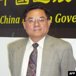 组织中国临时政府的伍凡