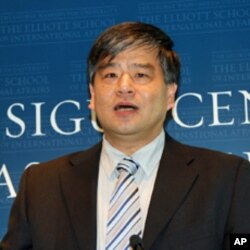 杜克大学政治系教授牛铭实
