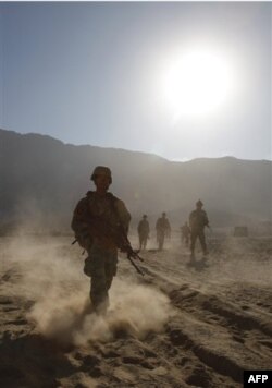 Afg'onistonda hozir AQShning 100 mingga yaqin askari bor