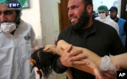 Idlib viloyatida kimyoviy moddalardan zaharlangan odamlar