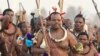  King Mswati III (frente) 