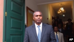 Abel Chivukuvuku, lidere da CASA-CE
