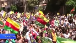 Gelê Efrînê di Meşekê de Êrîşên Tirkiyê Şermezar Dike