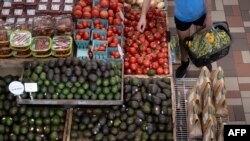 На фото: Продуктова крамниця у Вашингтоні