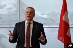 Shveysariya Tashqi Ishlar vaziri Inyatsio Kassis